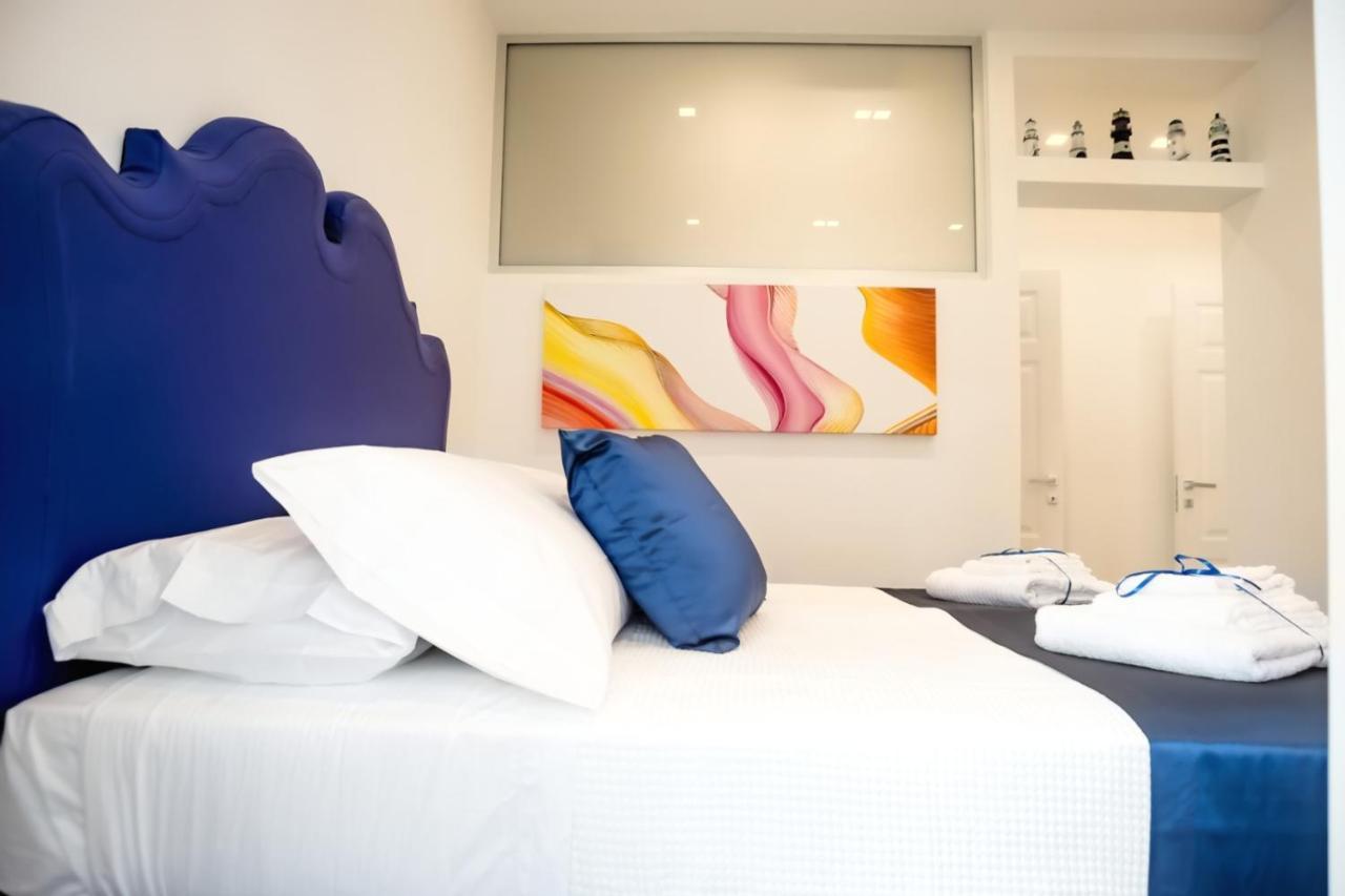 Kerbaker 14 Bed & Breakfast เนเปิลส์ ภายนอก รูปภาพ